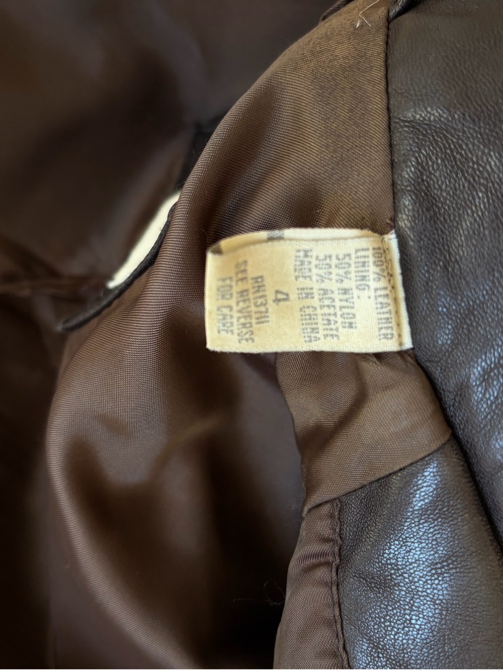 VTG Lord & Taylor Classic Brown Leather Bomber Jacket Zip Front Women’s 4 - Picture 12 of 13